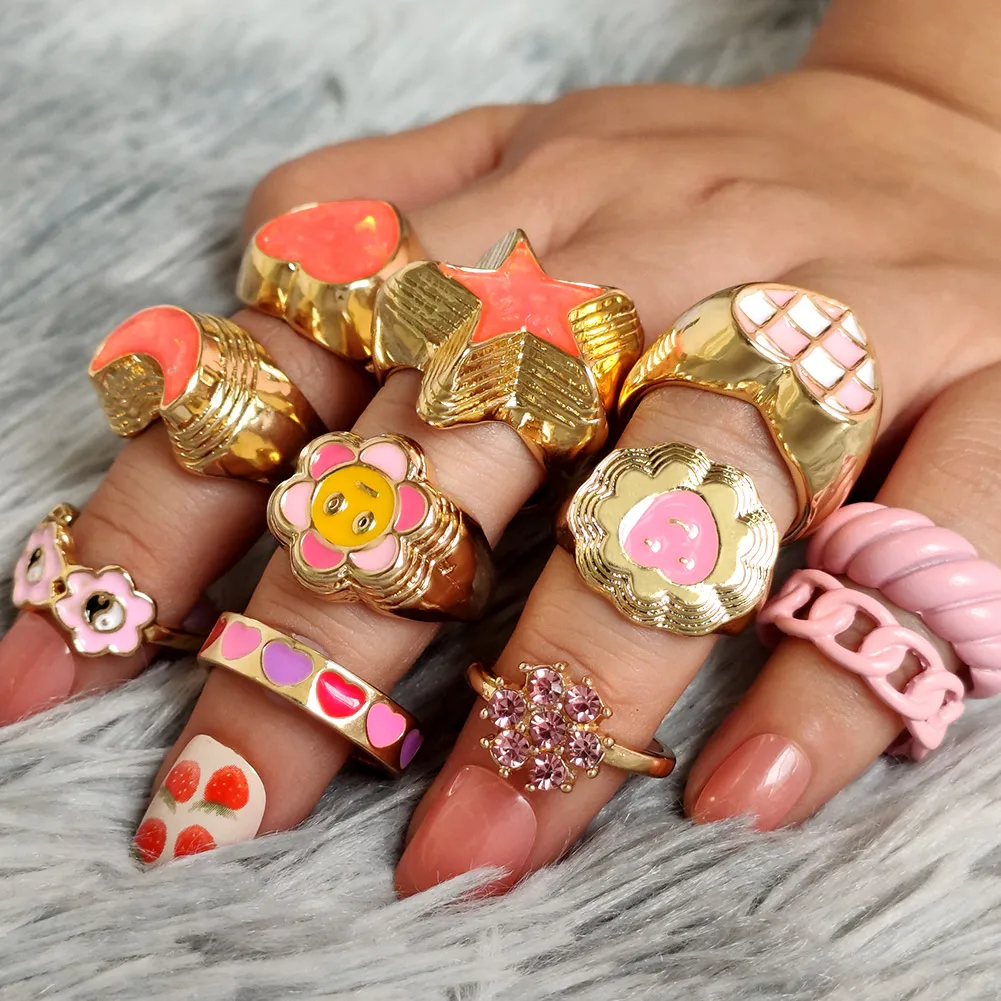 Fashionable Lovely Pink Chunky Rings Heart Yin Yang Enamel Acrylic Croissant Ring For Female Y2K Jewelry
Fashionable Lovely Pink Chunky Rings Heart Yin Yang Enamel Acrylic Croissant Ring For Female Y2K Jewelry