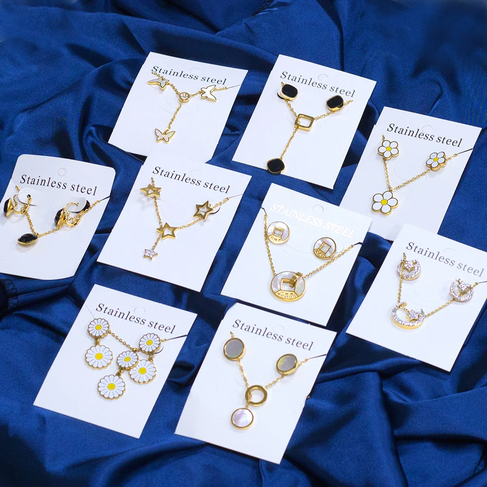 Gold Plated Jewelry Bow Tie with Diamond Stainless Steel Pendant Necklace and Earrings Set for Sale
Gold Plated Jewelry Bow Tie with Diamond Stainless Steel Pendant Necklace and Earrings Set for Sale