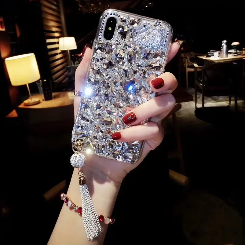 2021 new arrivals Jewelled Rhinestone Shiny Diamond Soft phone case for iPhone 11 women phone case
2021 new arrivals Jewelled Rhinestone Shiny Diamond Soft phone case for iPhone 11 women phone case