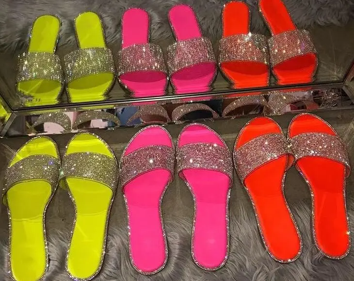 F21044A 2020 wholesale fashion lady beach slide Amazon New style girls diamond Shoes Slippers Women flat sandals, Black, pink, orange, silver, yellow, brown
F21044A 2020 wholesale fashion lady beach slide Amazon New style girls diamond Shoes Slippers Women flat sandals, Black, pink, orange, silver, yellow, brown