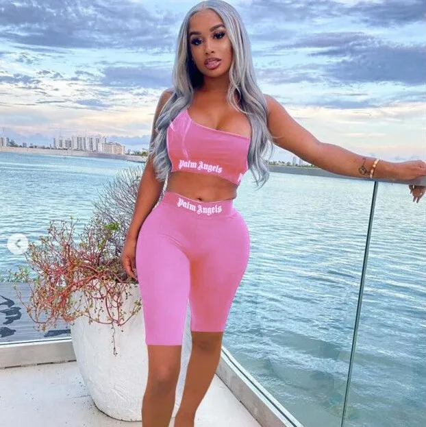 X01502M Women Set Letter Pullover One Shoulder Sleeveless Crop Tops Sheath Elastic Empire Ankle-length Pants 2 Piece Sets Summer
X01502M Women Set Letter Pullover One Shoulder Sleeveless Crop Tops Sheath Elastic Empire Ankle-length Pants 2 Piece Sets Summer