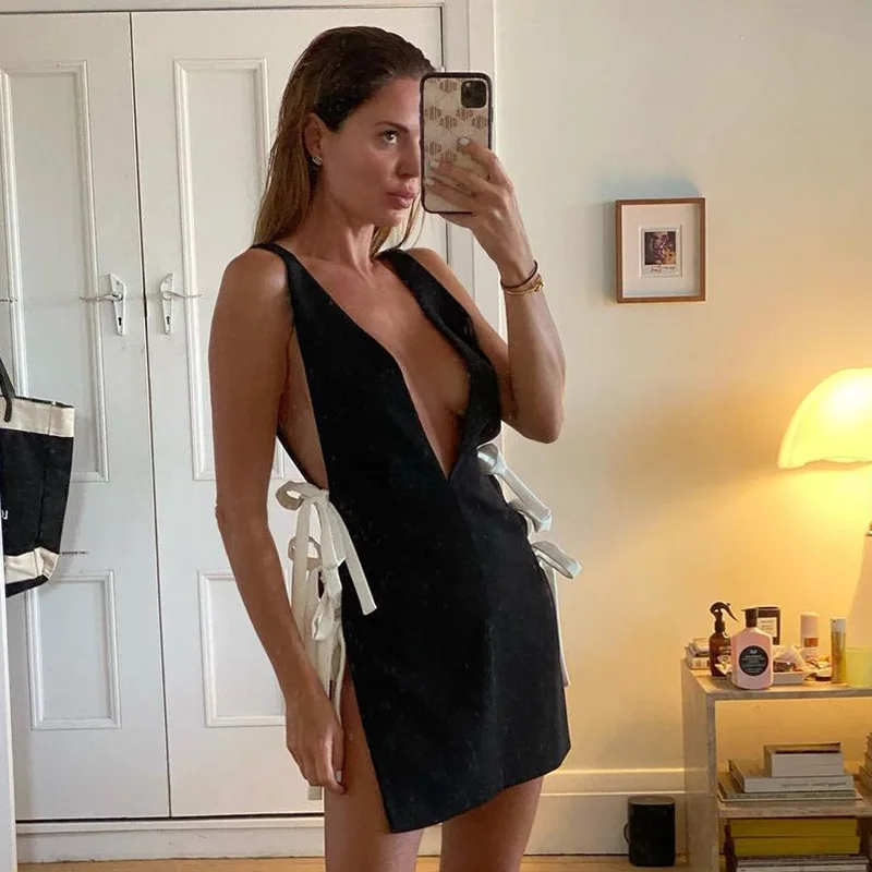 New Arrivals 2022 Elegant Dresses Ladies Trending Sleeveless Women Sexy Bandage Dress Summer Sexy Hollow Out Vest Dress Women, Black 
New Arrivals 2022 Elegant Dresses Ladies Trending Sleeveless Women Sexy Bandage Dress Summer Sexy Hollow Out Vest Dress Women, Black