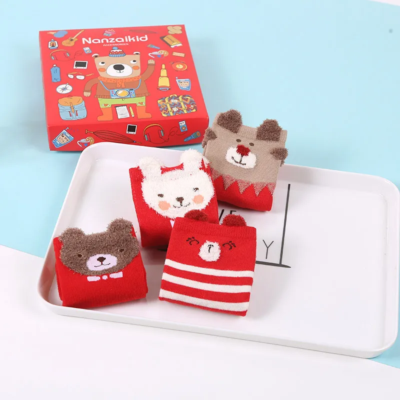 Gift set 4 pairs box new fashion christmas present cartoon animals kids baby socks wholesale
Gift set 4 pairs box new fashion christmas present cartoon animals kids baby socks wholesale