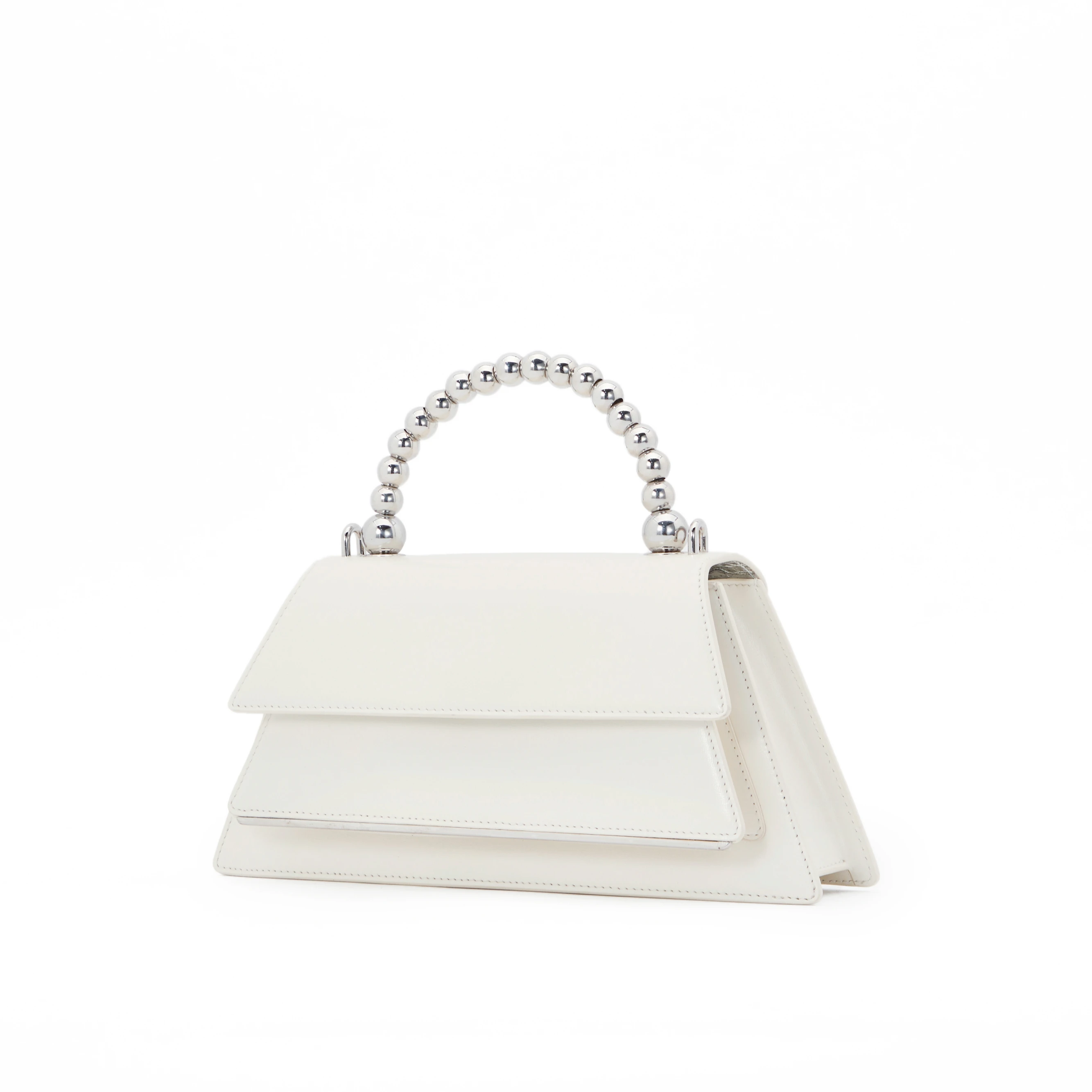 2021 designer luxury style white steel ball handle handbags simple ladies bag
2021 designer luxury style white steel ball handle handbags simple ladies bag