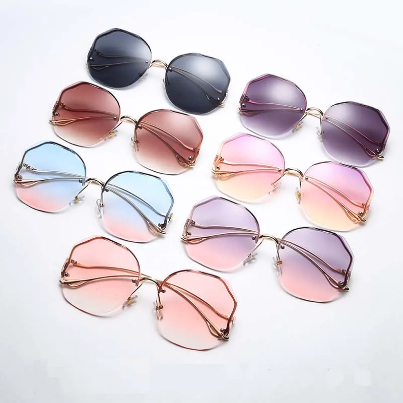 Mocoo New Rimless Cut Sunglasses Fashion Crystal Gradient Lens Rimless Bent Leg Sunglasses 2020
Mocoo New Rimless Cut Sunglasses Fashion Crystal Gradient Lens Rimless Bent Leg Sunglasses 2020