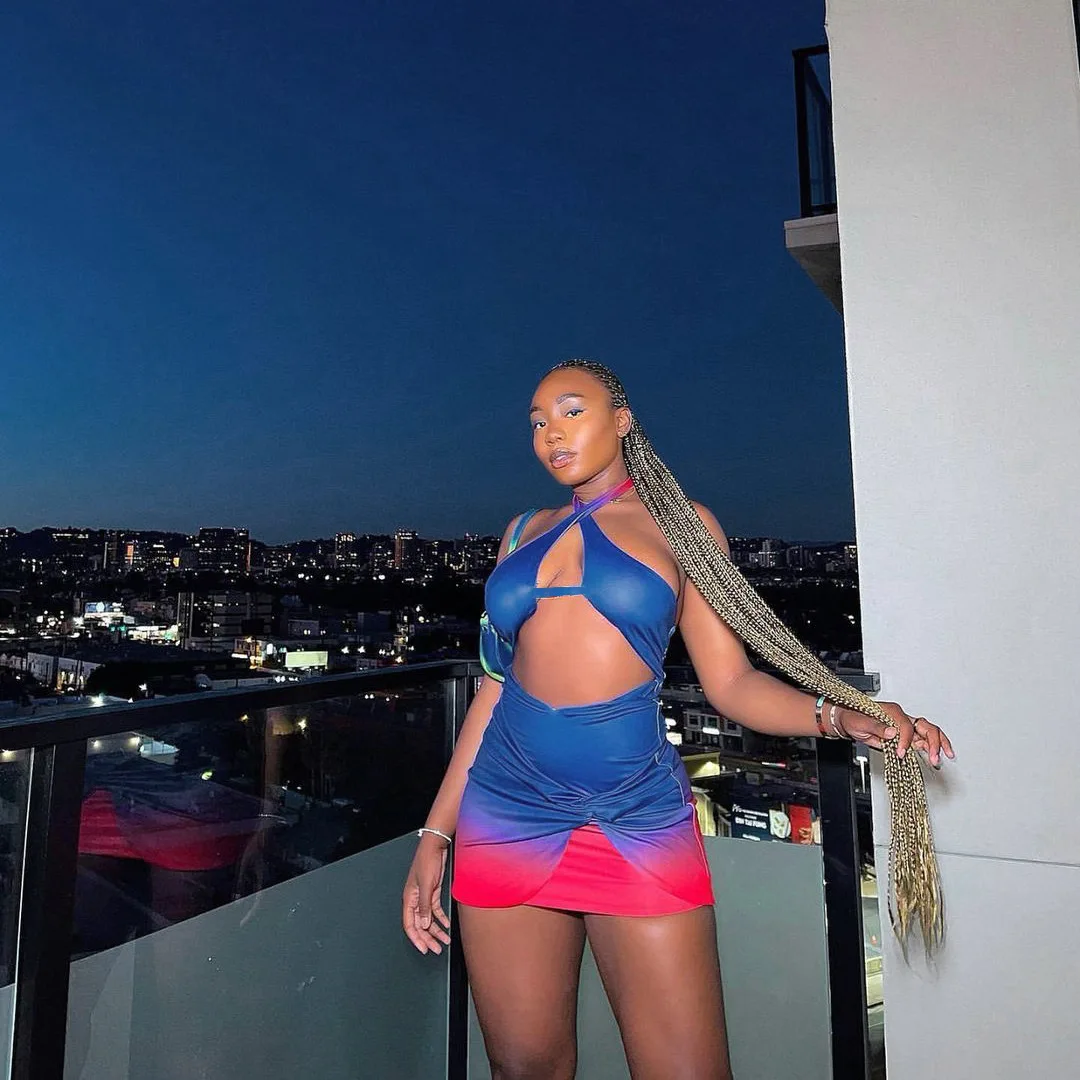 New Arrival Summer Ladies Halter Sexy Hollow Out Gradient Dress Women Clothing 2021 Summer Sexy Women's Clothing, Customized color
New Arrival Summer Ladies Halter Sexy Hollow Out Gradient Dress Women Clothing 2021 Summer Sexy Women's Clothing, Customized color