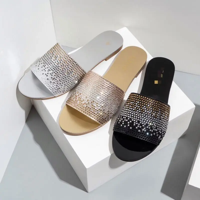 2021 High heels new arrivals flat sandals europe american fashion rhinestone simple women summer beach slippers, Black, silver, gold
2021 High heels new arrivals flat sandals europe american fashion rhinestone simple women summer beach slippers, Black, silver, gold