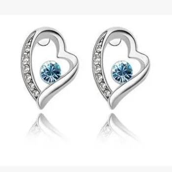 2017 fashion heart crystal earring meaning kiss of heart earring suitable girlfriend gifts
2017 fashion heart crystal earring meaning kiss of heart earring suitable girlfriend gifts