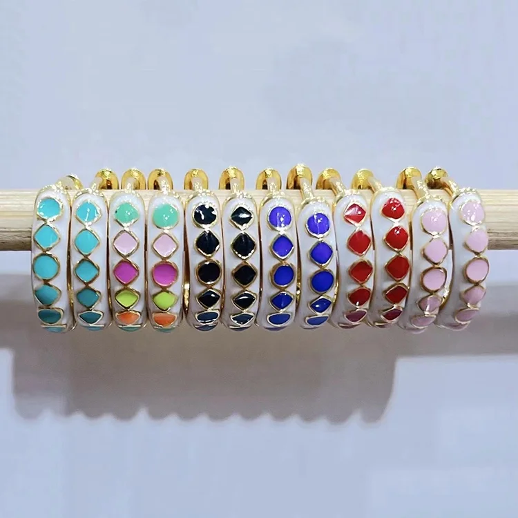 Newest 2021 mini cute brass real gold plated colorful enamel printed geometric round cute hoop earrings for women jewelry
Newest 2021 mini cute brass real gold plated colorful enamel printed geometric round cute hoop earrings for women jewelry