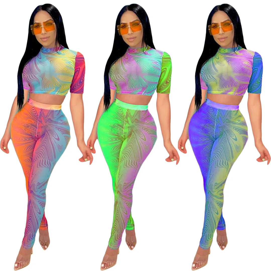 New Hot Design Women Fashion Gradient Print Sexy Crop Top & Tight Pants Two Pieces Set Ladies Yoga Suits Party Wear, Shown
New Hot Design Women Fashion Gradient Print Sexy Crop Top & Tight Pants Two Pieces Set Ladies Yoga Suits Party Wear, Shown
