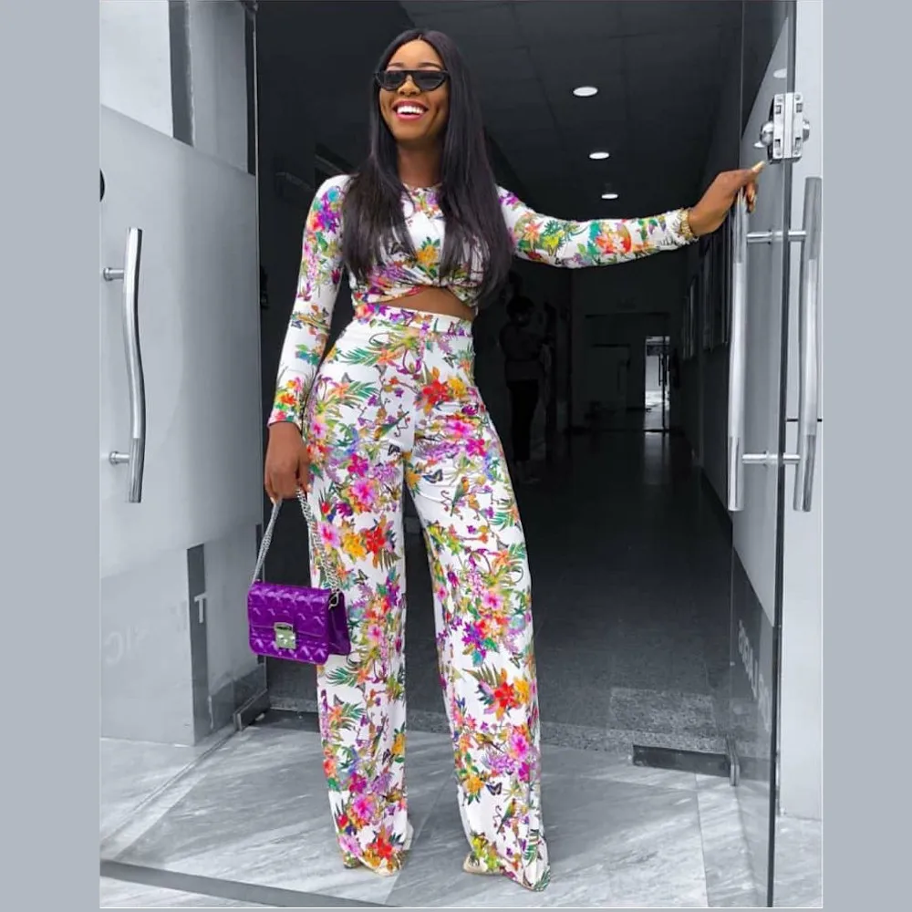 2020 Summer Casual Style Printed Loose Short top Fashion Two-piece Suit Women, As showed
2020 Summer Casual Style Printed Loose Short top Fashion Two-piece Suit Women, As showed