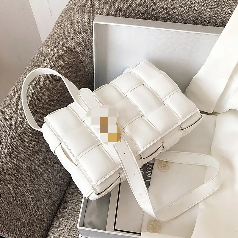 Women's Bags 2021 Popular Weave Messenger Bag Fashion Pillow Plaid Shoulder Bags, White, green, black, beige, light purple
Women's Bags 2021 Popular Weave Messenger Bag Fashion Pillow Plaid Shoulder Bags, White, green, black, beige, light purple