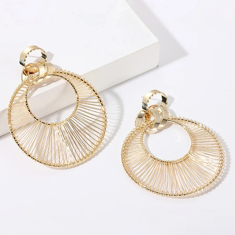Various Hot Style Modeling Diamond Set Earrings Insect Snake Geometric Modeling Earrings Female Earrings, Picture shows
Various Hot Style Modeling Diamond Set Earrings Insect Snake Geometric Modeling Earrings Female Earrings, Picture shows