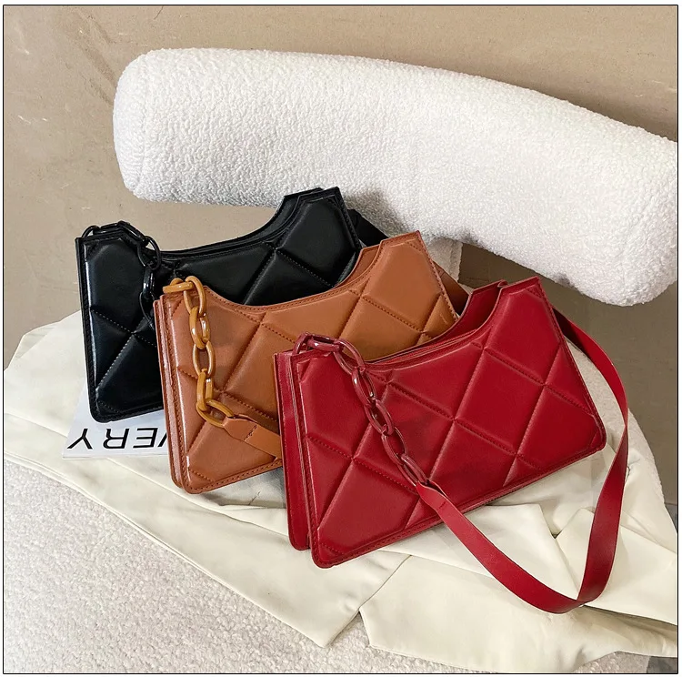Custom Print Logo Classic Vintage Pouch Waterproof Design Strap Handbag Female Crossbody Bag Women Chain Over The Shoulder Bag
Custom Print Logo Classic Vintage Pouch Waterproof Design Strap Handbag Female Crossbody Bag Women Chain Over The Shoulder Bag