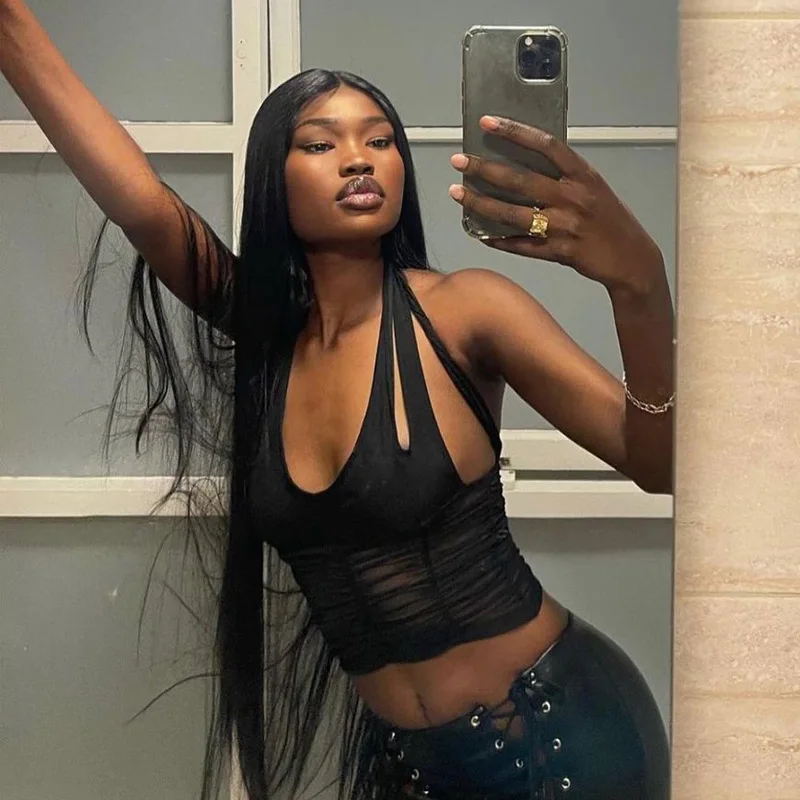 2021 fashion summer halter black designed crop top women tops fashionable women's tank tops
2021 fashion summer halter black designed crop top women tops fashionable women's tank tops