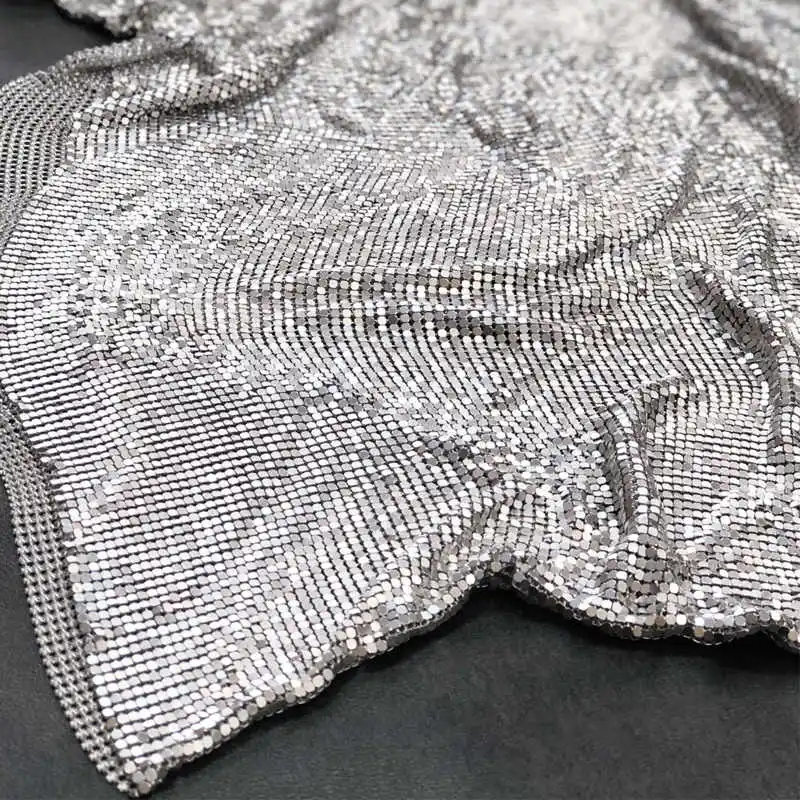 Shiny Metallic Cloth Burgundy Metal Mesh Fabric bling dress Aluminum Chain Mail Fabric For bling dress
Shiny Metallic Cloth Burgundy Metal Mesh Fabric bling dress Aluminum Chain Mail Fabric For bling dress