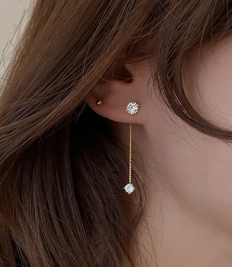2021 New Minimalist Jewelry Front And Back Delicate Korean Style Thin Zircon Long Earrings
2021 New Minimalist Jewelry Front And Back Delicate Korean Style Thin Zircon Long Earrings