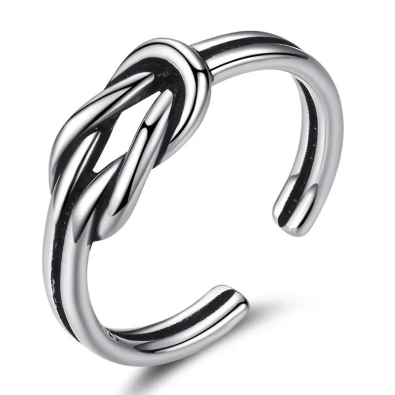 The Korean version of the copper-plated Thai silver personality exaggerated bow ring
The Korean version of the copper-plated Thai silver personality exaggerated bow ring