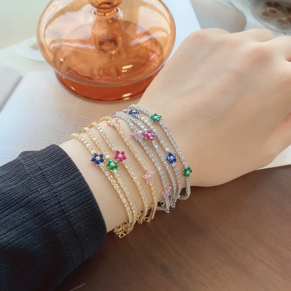 Fashion 925 Sterling Silver Colored Bracelet Simple 18K Gold Plated Flower Crystal Cubic Zirconia Tennis Bracelet For Women
Fashion 925 Sterling Silver Colored Bracelet Simple 18K Gold Plated Flower Crystal Cubic Zirconia Tennis Bracelet For Women