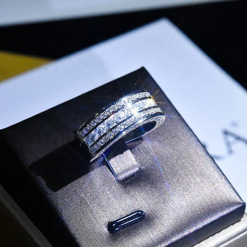 New Luxury Silvery Rings Full Inlay Small Zircon Europe America Fashion Jewelry Women's Wedding Engagement Best Accessories Gift, Customized color
New Luxury Silvery Rings Full Inlay Small Zircon Europe America Fashion Jewelry Women's Wedding Engagement Best Accessories Gift, Customized color