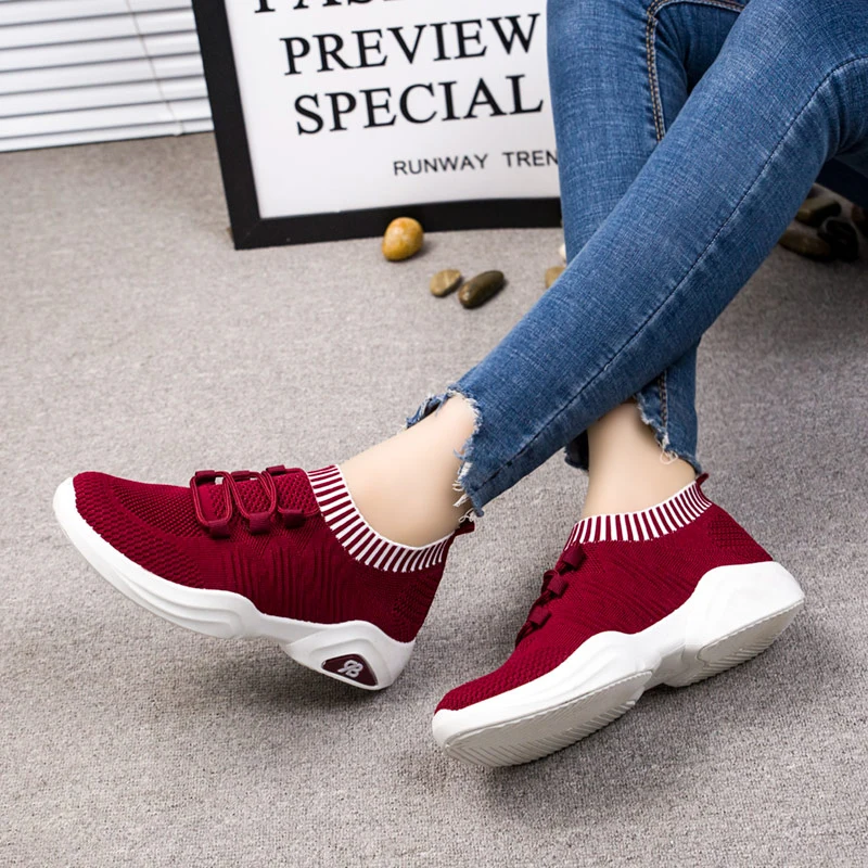 2021 New Fashion Women Sport Shoes Fly Knit Mesh Casual Women Shoes Lightweight Leisure Shoes
2021 New Fashion Women Sport Shoes Fly Knit Mesh Casual Women Shoes Lightweight Leisure Shoes