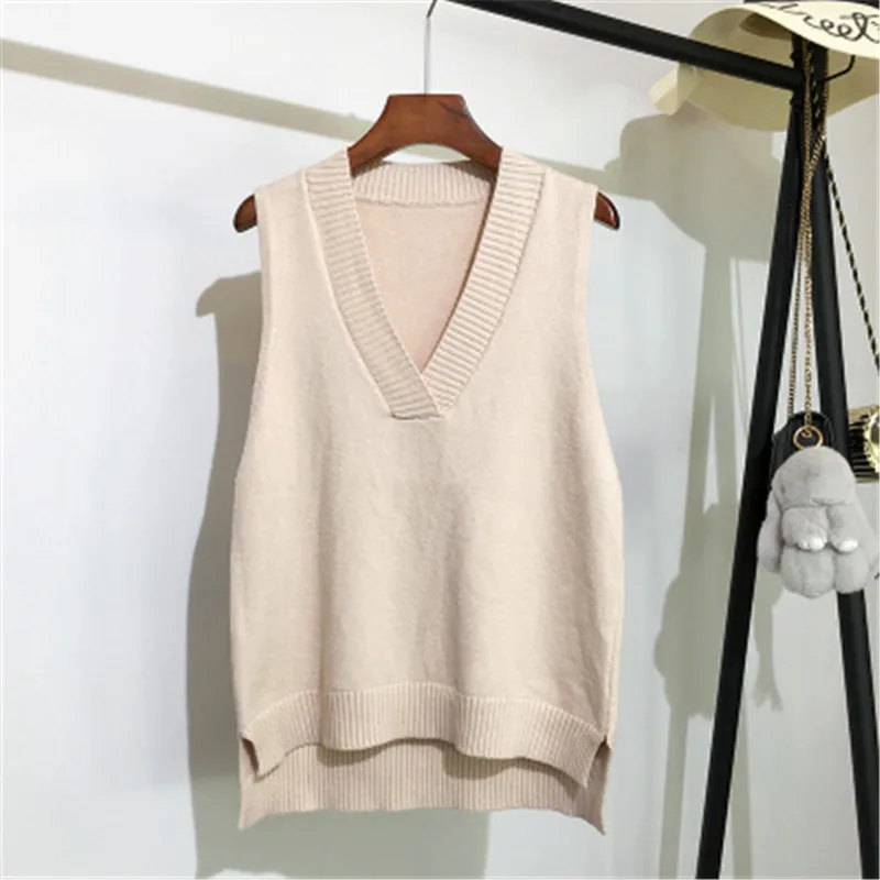V-neck knitted vest women's sweater autumn and winter new Korean loose wild sweater vest sleeveless sweater L0088, Picture
V-neck knitted vest women's sweater autumn and winter new Korean loose wild sweater vest sleeveless sweater L0088, Picture