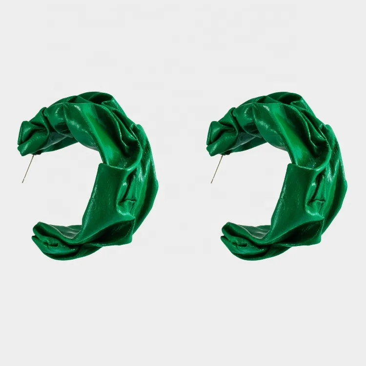 Fashion Creative Handmade Exaggerated Female Irregular Round Leather Earrings, Green/black/white/blue
Fashion Creative Handmade Exaggerated Female Irregular Round Leather Earrings, Green/black/white/blue