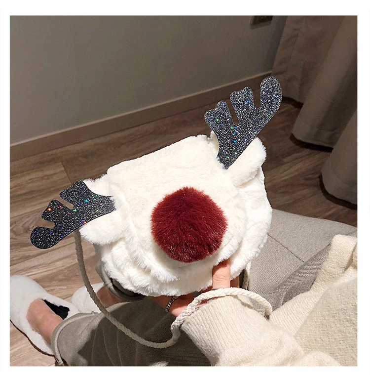Christmas gift fashion reindeer plush children's bag cute cartoon elk Christmas bag plush woman messenger bag
Christmas gift fashion reindeer plush children's bag cute cartoon elk Christmas bag plush woman messenger bag