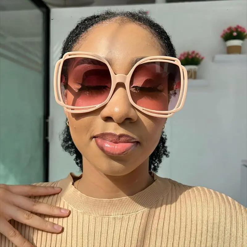 2023 New Personality Luxury Big Frame Square Custom Women Sunglass Men Trendy Shades Designer Oversized Sunglasses Women
2023 New Personality Luxury Big Frame Square Custom Women Sunglass Men Trendy Shades Designer Oversized Sunglasses Women