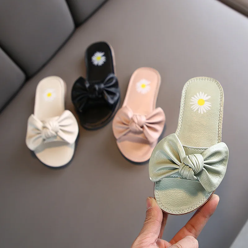 Korean Fashion Cheap Kids Slipper Summer Cute Girls Sandals For Women And Girls
Korean Fashion Cheap Kids Slipper Summer Cute Girls Sandals For Women And Girls
