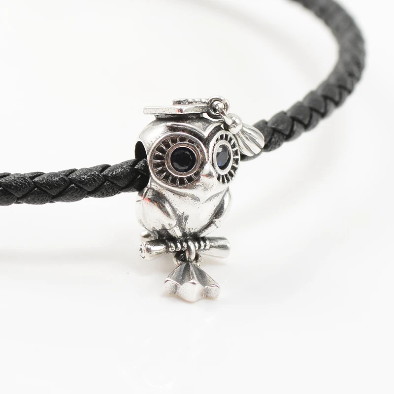 925 sterling silver zircon Wise Owl Graduation Charm pendant suitable for women diy bracelet necklace gift 
925 sterling silver zircon Wise Owl Graduation Charm pendant suitable for women diy bracelet necklace gift