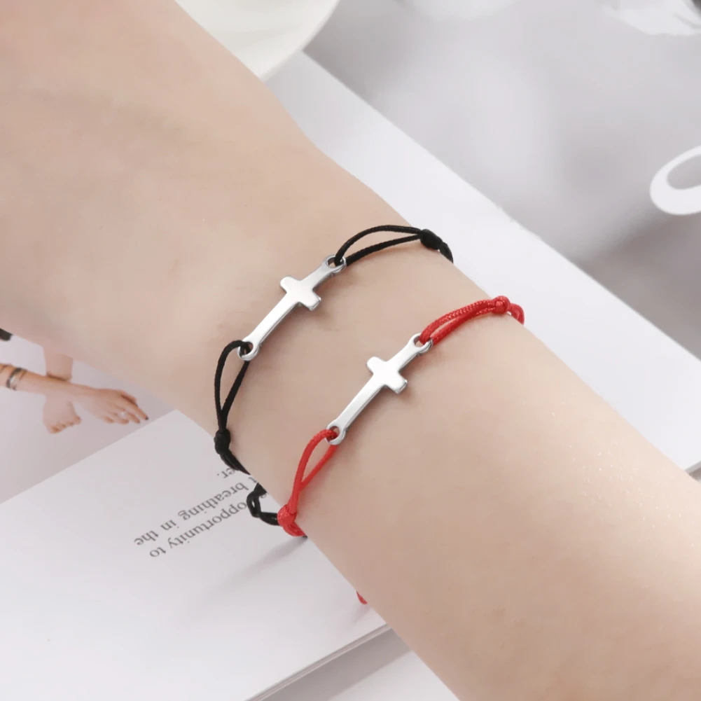 Yiwu wholesale costume jewelry Accessories Handmade Red Rope Bracelet Woven Thread String bracelets for Women
Yiwu wholesale costume jewelry Accessories Handmade Red Rope Bracelet Woven Thread String bracelets for Women
