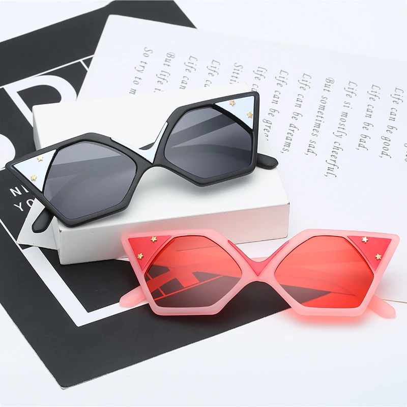 YTSBNS8070 wholesale Polygon glasses sunglasses brand sun glasses sunglasses Custom sunglasses 2020, 7colors
YTSBNS8070 wholesale Polygon glasses sunglasses brand sun glasses sunglasses Custom sunglasses 2020, 7colors