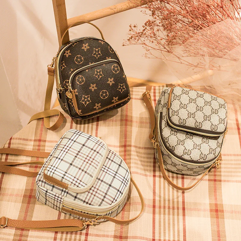 2021 Amazon wallet PU leather denim zipper shoulder bag explosions mini one-shoulder Womens off-shoulder cute fashion bag, Letter apricot, letter red, letter black, lucky flower apricot,
2021 Amazon wallet PU leather denim zipper shoulder bag explosions mini one-shoulder Womens off-shoulder cute fashion bag, Letter apricot, letter red, letter black, lucky flower apricot,