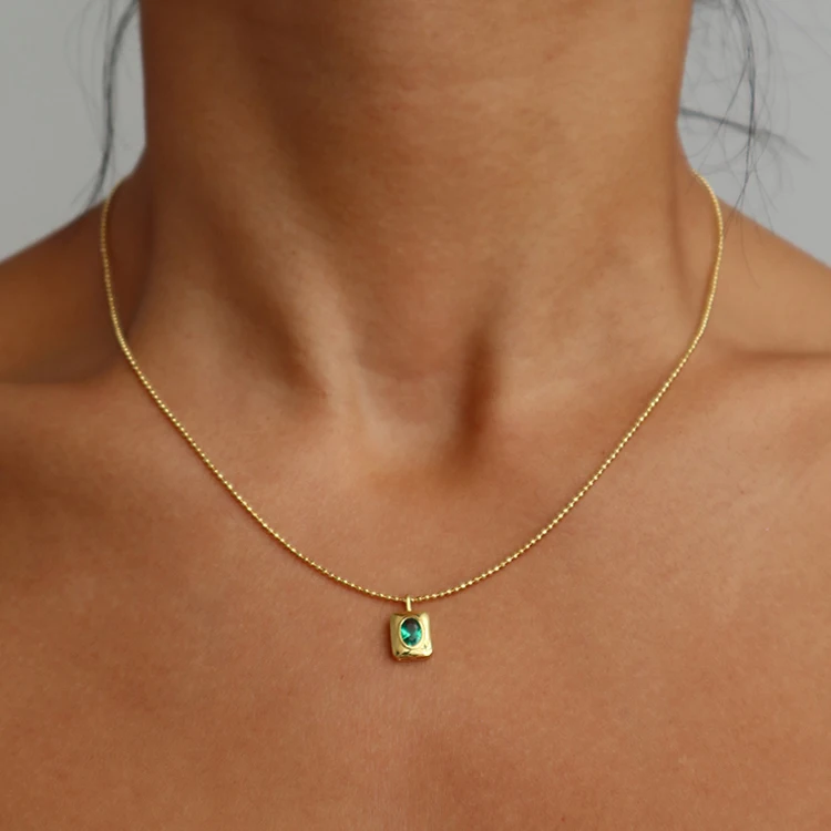 Fashion Adjustable Brass 18K Gold Plated Green Zircon Gemstone Rectangle Pendant Beads Chain Necklace, Pvd gold plated
Fashion Adjustable Brass 18K Gold Plated Green Zircon Gemstone Rectangle Pendant Beads Chain Necklace, Pvd gold plated