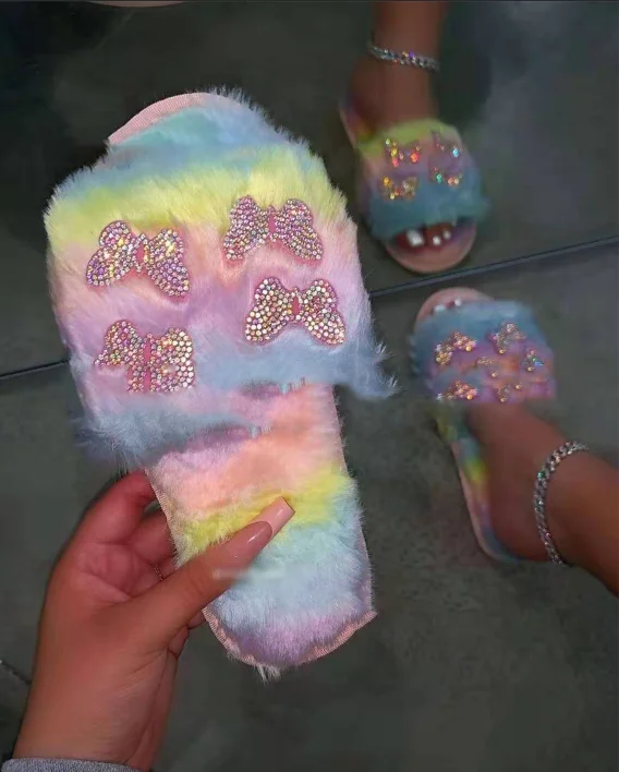 Winter Women Plush Tie Dye Slippers Diamond Fluffy Fuzzy Sandals Wholesale Women Plus Size Rhinestone Fur Flat Slippers Shoes
Winter Women Plush Tie Dye Slippers Diamond Fluffy Fuzzy Sandals Wholesale Women Plus Size Rhinestone Fur Flat Slippers Shoes