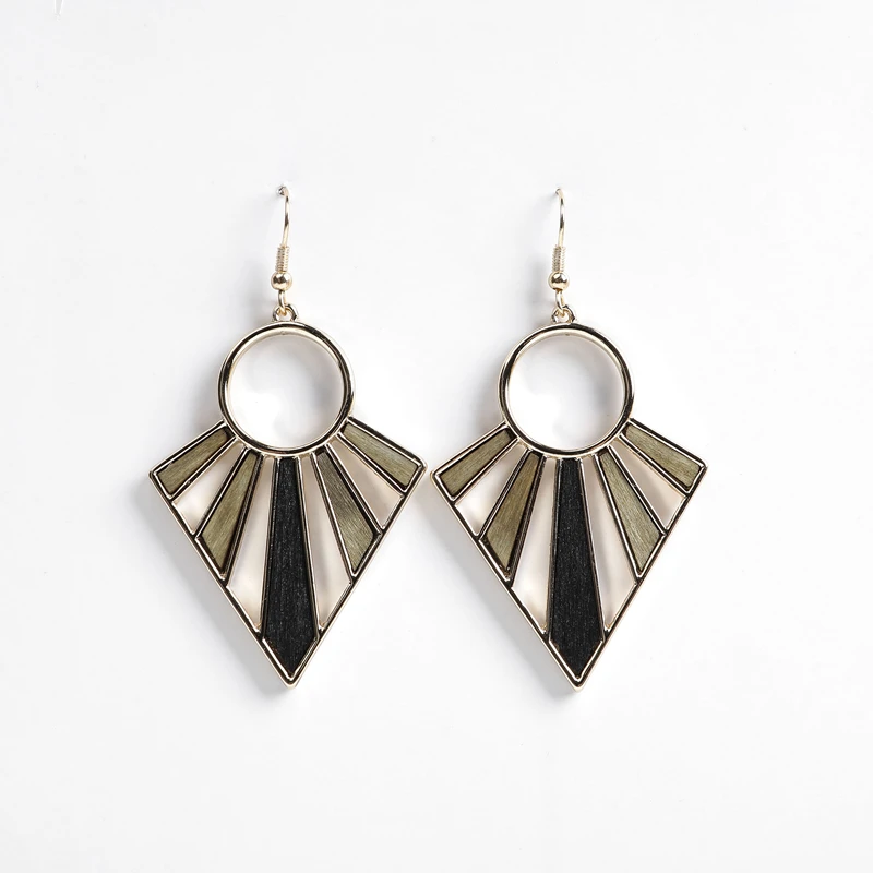 Europe And America Hot Selling Simple Personality Hoop Wood Pendant Earrings For Women Jewelry Set
Europe And America Hot Selling Simple Personality Hoop Wood Pendant Earrings For Women Jewelry Set