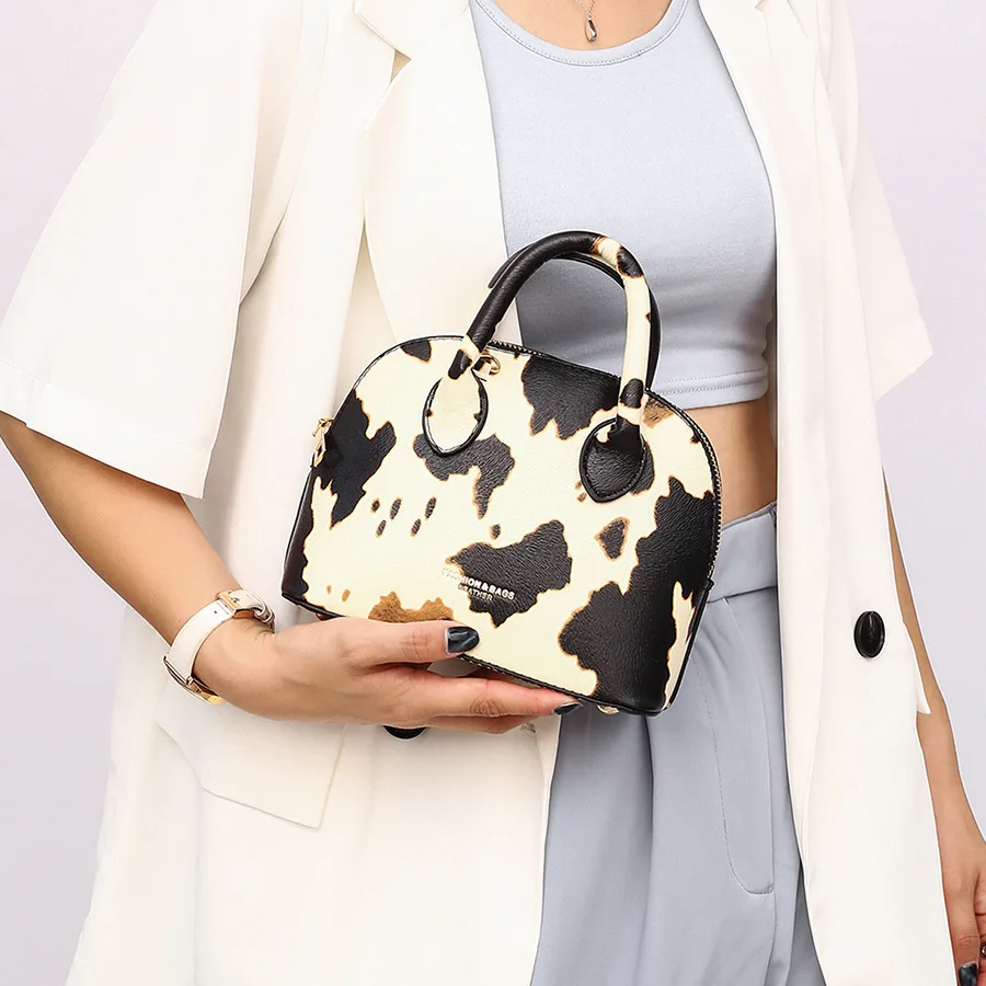 Fashion simple shell handbag handbag trendy wild leopard messenger bag ladies handbags genuine leather bags women handbags, White
Fashion simple shell handbag handbag trendy wild leopard messenger bag ladies handbags genuine leather bags women handbags, White