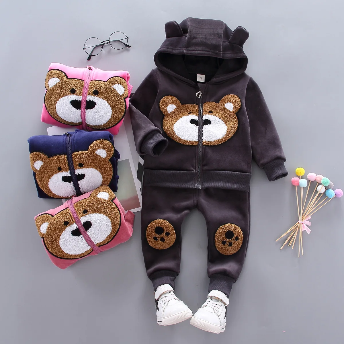Autumn Winter Cartoon Bear Thick Velvet Baby Clothing Set Kids Girls Boys Hoodie Pants Clothes Set
Autumn Winter Cartoon Bear Thick Velvet Baby Clothing Set Kids Girls Boys Hoodie Pants Clothes Set