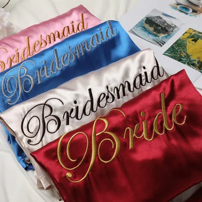 Factory Directly Hot Sale Cozy Cutom Logo Silk Satin Solid Bride Robe and Bridesmaid Robes, Customized size
Factory Directly Hot Sale Cozy Cutom Logo Silk Satin Solid Bride Robe and Bridesmaid Robes, Customized size