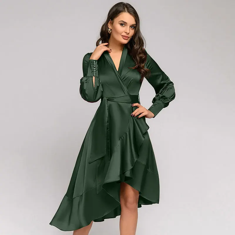 Wholesale Women Dresses Sexy V Neck Ruffles A Line Dress Satin Vintage Clothing Women Clothes 2020 Trending, Red, green
Wholesale Women Dresses Sexy V Neck Ruffles A Line Dress Satin Vintage Clothing Women Clothes 2020 Trending, Red, green