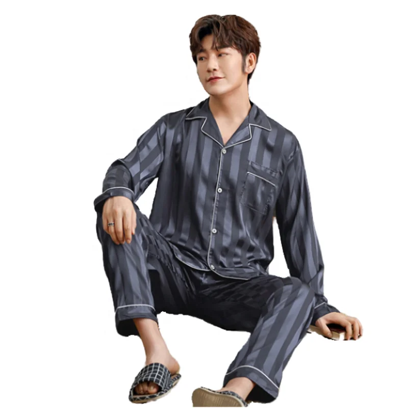 Factory direct sales Men's outdoor pajamas long-sleeved trousers satin pajamas set design pajamas
Factory direct sales Men's outdoor pajamas long-sleeved trousers satin pajamas set design pajamas