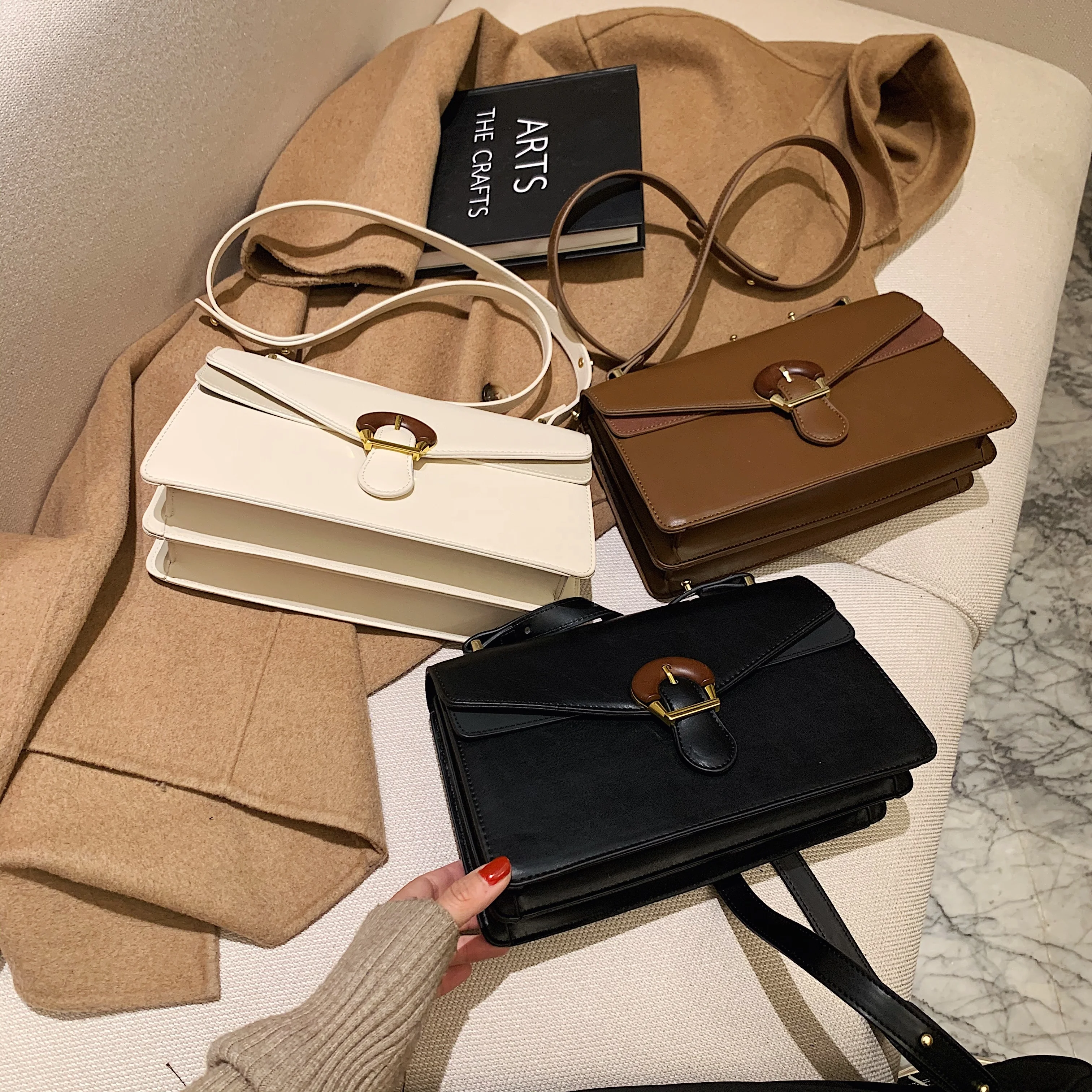Top Sale China Wholesale Fashion Ladies Design Women Handbags Luxury Hand Bags For Female 2021, Customizable
Top Sale China Wholesale Fashion Ladies Design Women Handbags Luxury Hand Bags For Female 2021, Customizable