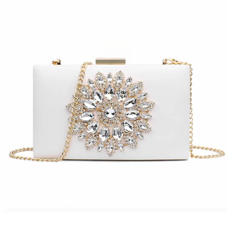 Female Clutch Purses White Crystal Evening Clutch Bags for Bridal Summer Bags for Women 2019 Luxury Small Cross body Bags, Black,pink,red,white
Female Clutch Purses White Crystal Evening Clutch Bags for Bridal Summer Bags for Women 2019 Luxury Small Cross body Bags, Black,pink,red,white