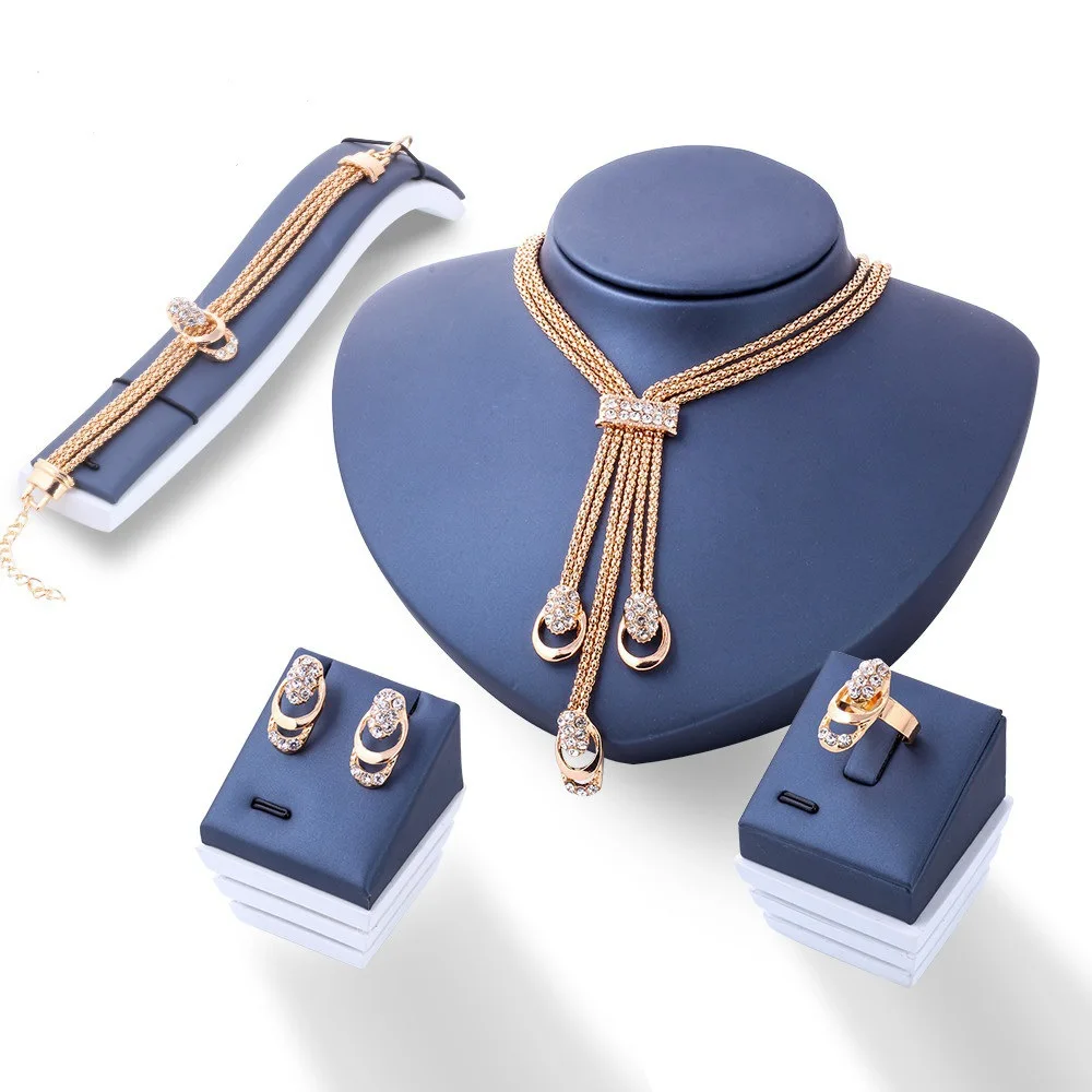 Luxury dubai 5 pcs set gold plated tassel pendant necklace and bracelets rings set for women jewelry
Luxury dubai 5 pcs set gold plated tassel pendant necklace and bracelets rings set for women jewelry