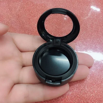 Top Quality Cosmetics Eye Makeup Oem Custom Plastic Package Round Empty Magnetic Eyeshadow Palette For Makeup, Black
Top Quality Cosmetics Eye Makeup Oem Custom Plastic Package Round Empty Magnetic Eyeshadow Palette For Makeup, Black