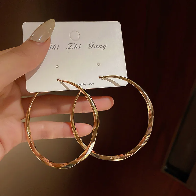 Hot sale Trend Jewelry 18K Real Gold Plated Big Circle Dangle Hoop earrings 925 silver needle Earrings wholesale
Hot sale Trend Jewelry 18K Real Gold Plated Big Circle Dangle Hoop earrings 925 silver needle Earrings wholesale