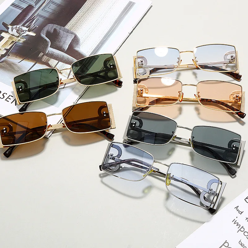 2020 new arrivals UV400 fashion luxury designers ladies summer trendy metal frame letter B women shades sun glasses sunglasses, Custom colors
2020 new arrivals UV400 fashion luxury designers ladies summer trendy metal frame letter B women shades sun glasses sunglasses, Custom colors