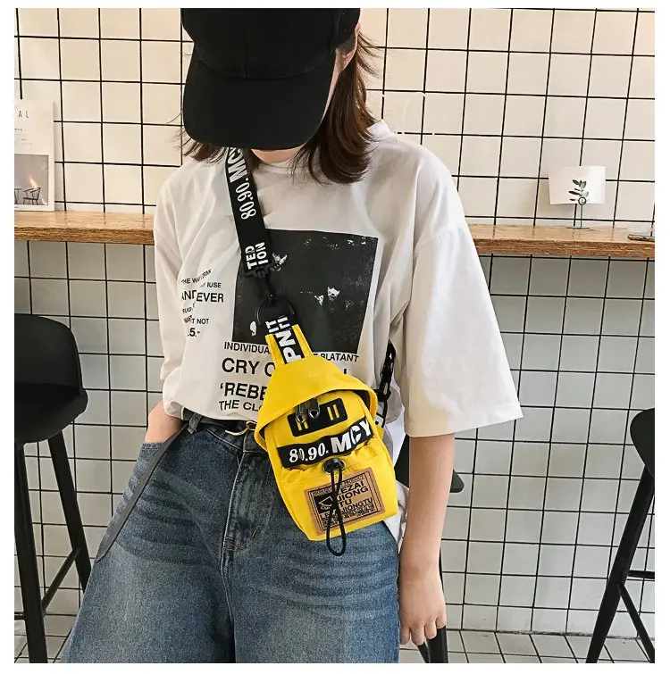 Customized 2021 New Korean Fashion Sling chest bag Exquisite High End Oxford Crossbody Bag, Available in 7 colors with color card
Customized 2021 New Korean Fashion Sling chest bag Exquisite High End Oxford Crossbody Bag, Available in 7 colors with color card