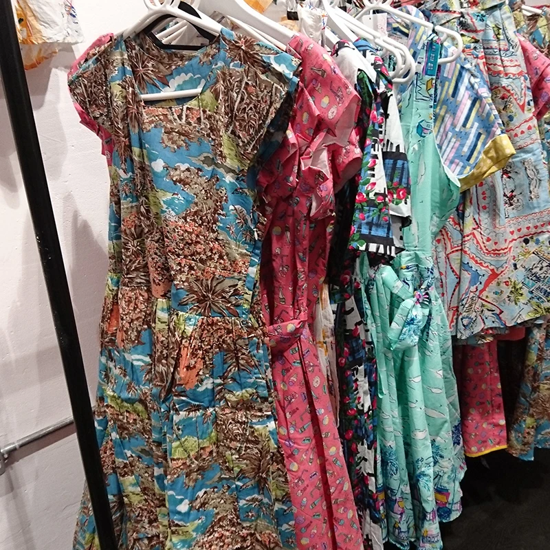 Womens boutique clothes t-shirts second hand clothes poland Women Clothes Used In Bales, Mixed color
Womens boutique clothes t-shirts second hand clothes poland Women Clothes Used In Bales, Mixed color